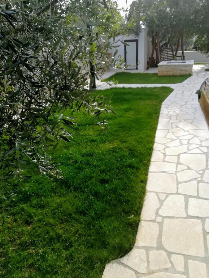 Apartmani Villa Otilija Пореч Екстериор снимка