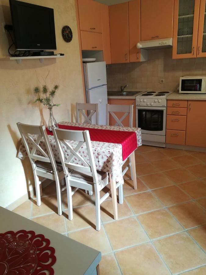 Apartmani Villa Otilija Пореч Екстериор снимка