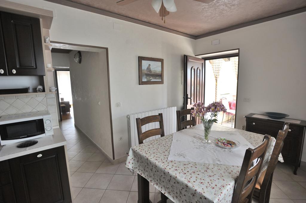 Apartmani Villa Otilija Пореч Екстериор снимка
